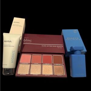 NEW Ahava Hydrate Mask, Blinc Glow Getter Palette & OAKCHA Dream fuel perfume.